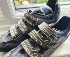 cycling shoes