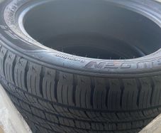 4x Kumho Crugen Premium KL33 SUV Tyres - Unused - 105H