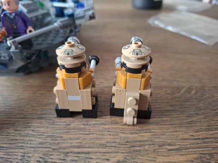 lego ideas 21304 dr who tardis