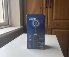 Brand New Oral-B Vitality Pro Electric Toothbrush - Black
