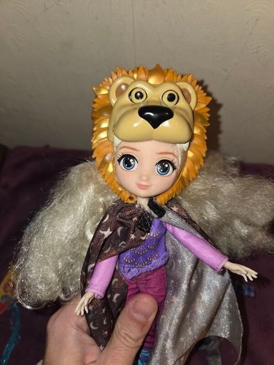 Harry Potter - Luna Lovegood Doll and accessories