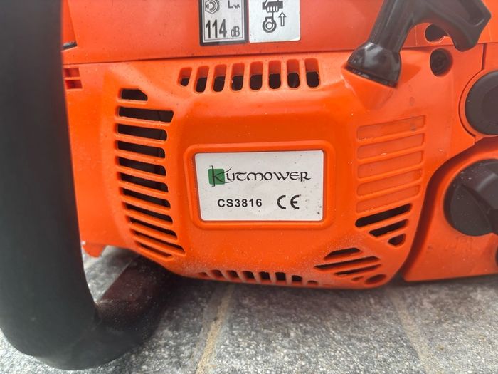 chainsaw