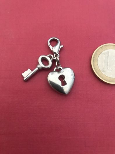 Key & Lock Jewellery item
