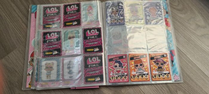 LOL Doll  Collectors Album  with trading cards