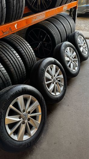 15" Genuine Volkswagen Alloys