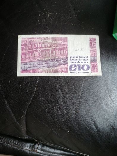1986 Ireland Series B 10 Pound Banknote