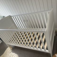Nested Sorrento Cod Bed White