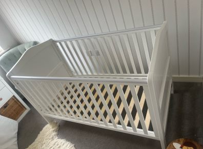 Nested Sorrento Cod Bed White