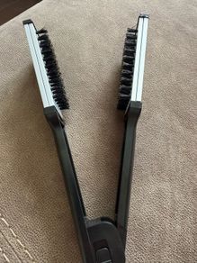 hair straighting brush