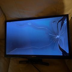 panasonic tv monitor free for parts or repair