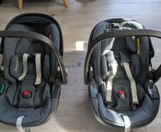 Twin set up...Maxi cosi car seat plus accessories x2