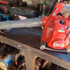 leaf blower