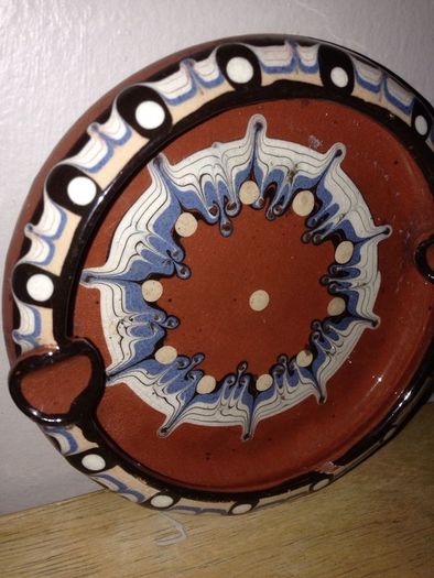Ash tray
