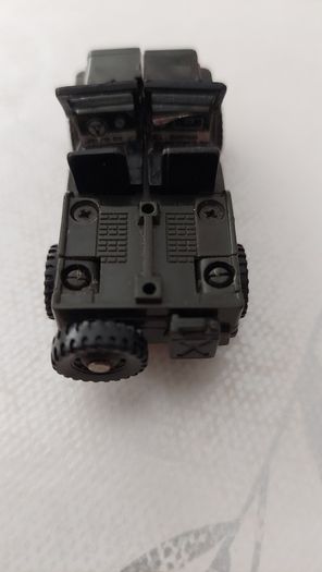 Transformer  / toy / gobot