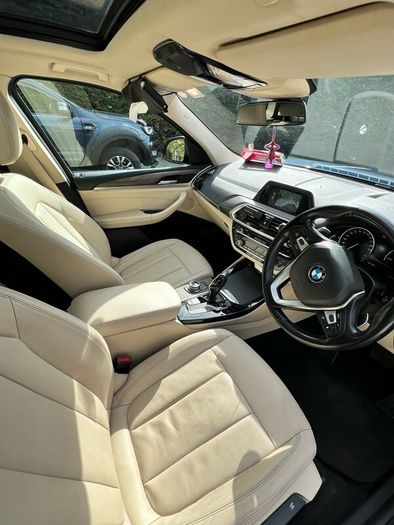 BMW x3 x-drive