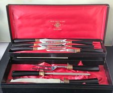 Sheffield E Parker & Sons 6 Steak Knives & 3 Piece Carving Set