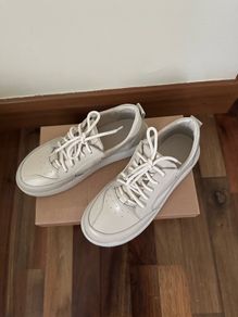 Size 39 (6) New Leather Anatomical Shoes / trainers