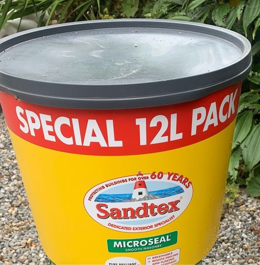 Pure Brilliant White Masonry Paint