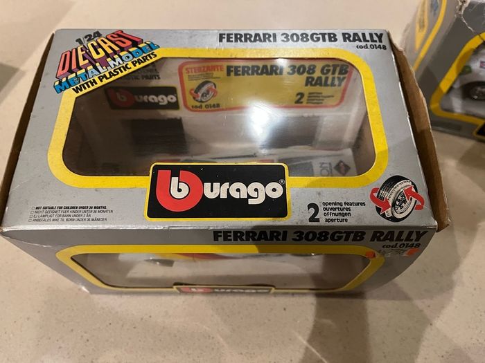 Ferrari 308 Collection 1/24 Burago