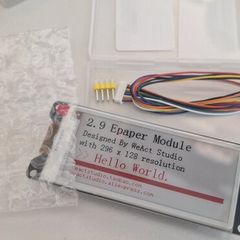2.9" E Ink display, b/w or b/w/r