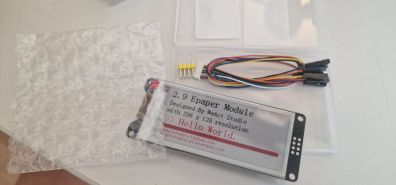 2.9" E Ink display, b/w or b/w/r