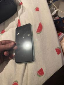 IPHONE 11 screen protector