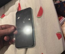 IPHONE 11 screen protector
