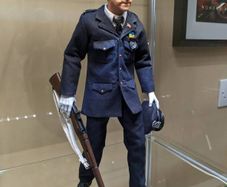 Hot Toys Police Joker