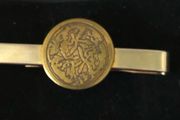 tie pin