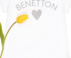 Benetton t shirt age 8-9
