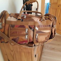 leather travel bag