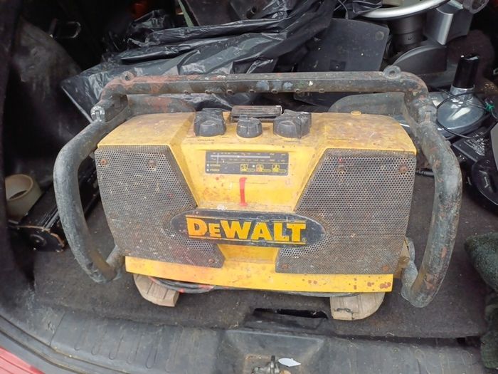 Dewalt Radio