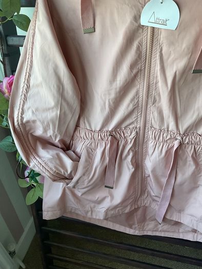 jacket Bnwt size medium windbreaker jacket dusky pink attrait brand