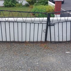 Gate
