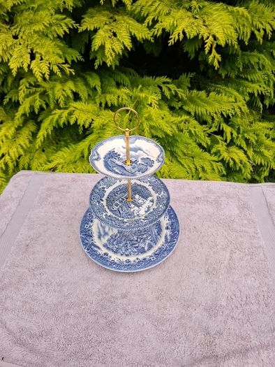 By post only blue homemade cake stand