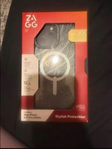 iPhone 16 pro max Zagg case