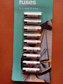 9 pack fuses. 3/5/13 amp.
