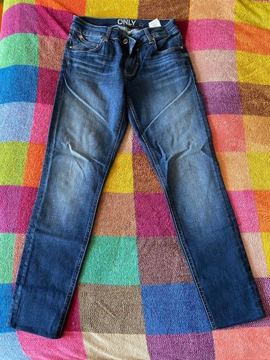 Only denim jeans for women, in immaculate condition.