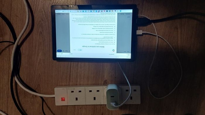 Led display 11" touchscreen