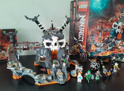 Lego - Ninjago Skull Sorcerer's Dungeons 71722