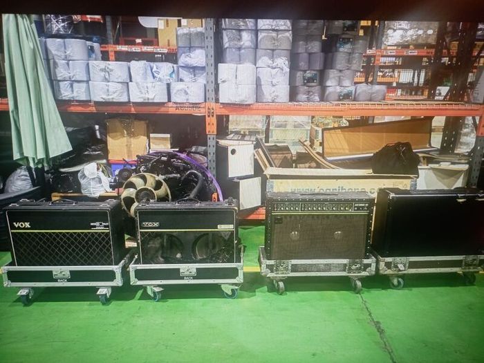 Roland JC 120 includes flight case.