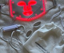 CurrentBody Skin Limited Edition Silver LED Light Therapy Mask