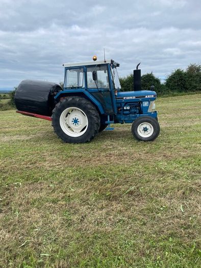 Ford 4610 with 40K box