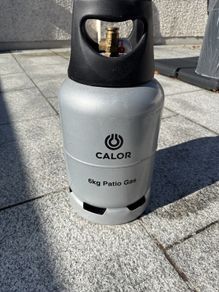 gas cylinder