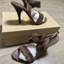 Burberry trench prorsum sandals size 37 bnwt Image 2