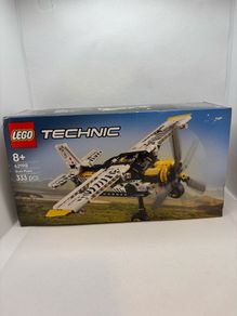 Lego Technic 42198 Bush Plane
