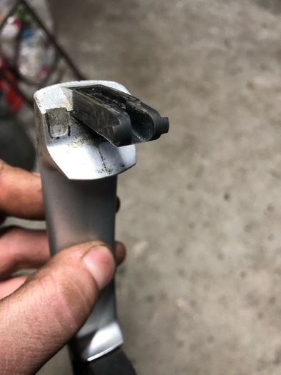 Skoda Octavia 09-13 passenger door handle