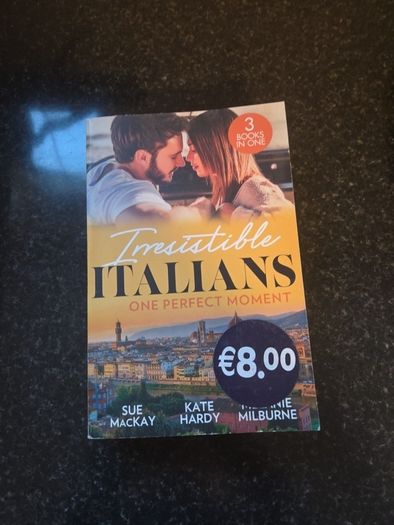 Mills & Boon bundle