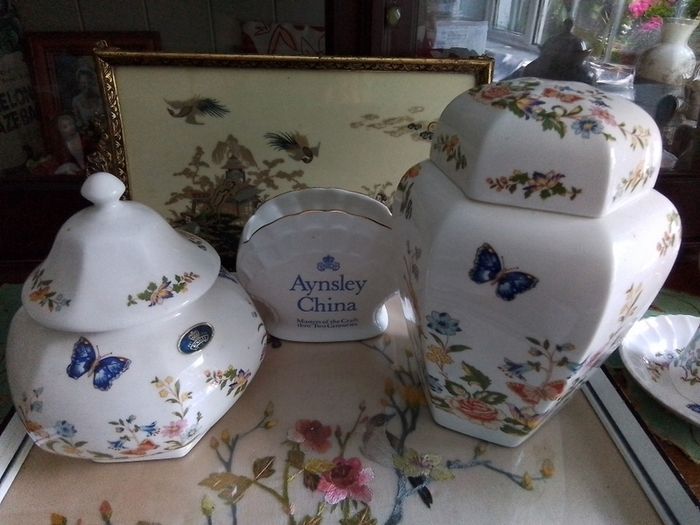 Aynsley Cottage Garden Pieces