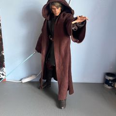 1/6th scale Anakin Skywalker (not HOT TOYS)
